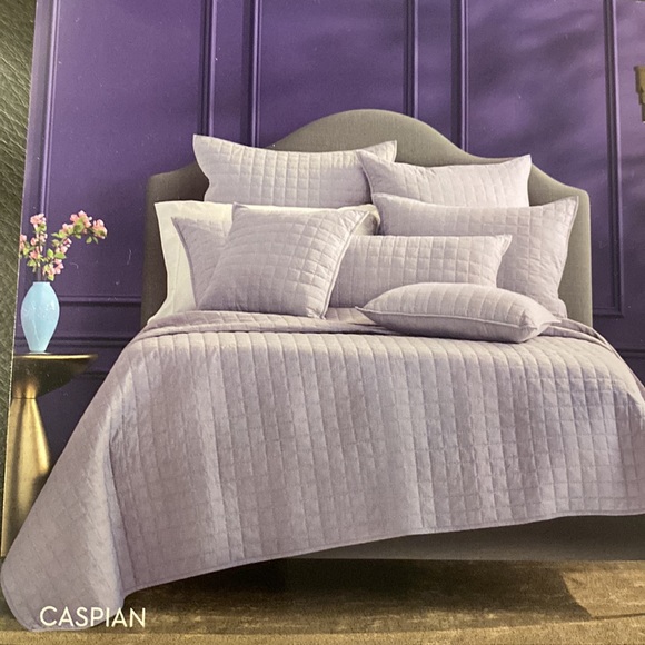 J.QUEEN
NEW YORK CASPIAN QUILTED EURO SHAM, 26” x 26”, LAVENDER - Picture 9 of 11
